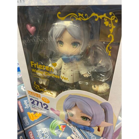 Good Smile Company Nendoroid Frieren Winter Clothes Ver. - Picture 2 of 3